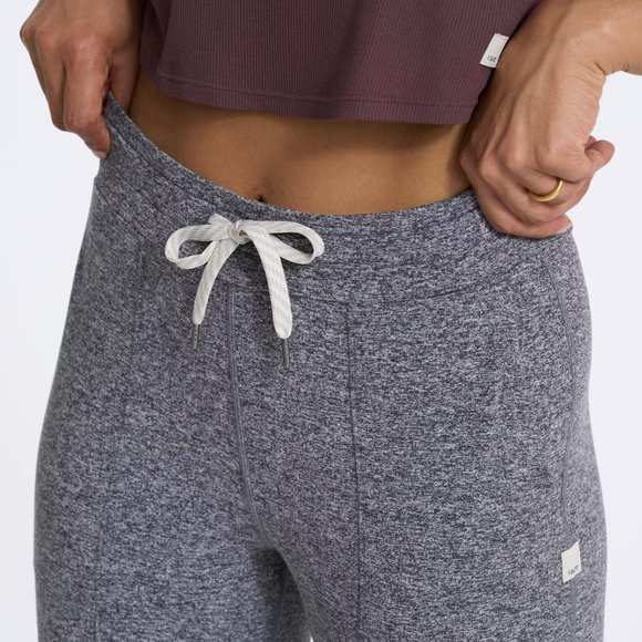 Vuori Halo Wide Leg Flare Pant - Heather Gray - Picture 4 of 8